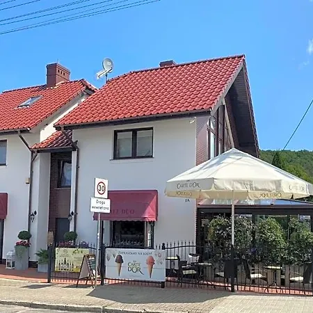 Cafe Duo Alojamento de Acomodação e Pequeno-almoço Wisełka