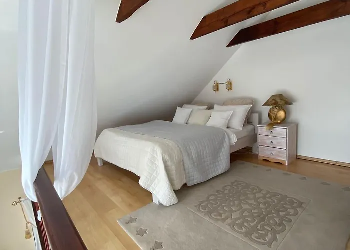 Cafe Duo Bed & Breakfast Wisełka